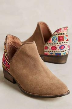 
                    
                        Howsty Leyla Low Booties
                    
                