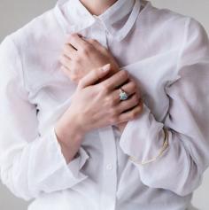 
                    
                        Lucca Magazine | Preaching Normcore | Vogue’s new favourite buzzword and rightly so - it’s street fashion as we see it today, in one word, encapsulated. Read more to see what’s it’s all about and what you need for it!
                    
                