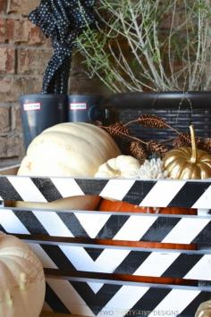 
                    
                        Black & White Painted Crate
                    
                