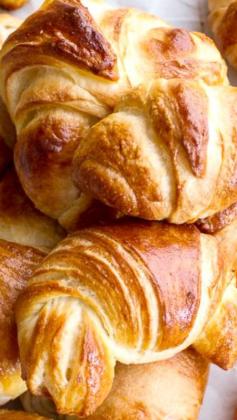 
                    
                        Easier Homemade Extra Flaky Homemade Crescent Roll Recipe
                    
                