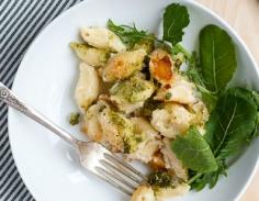 
                    
                        Kale Pesto Mac and Cheese
                    
                