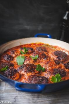
                    
                        Familiar flavours without spending hours in the kitchen. Made with ground turkey breast and quinoa these cabbage rolls get a healthy makeover!
                    
                