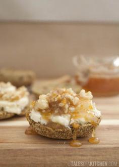 
                    
                        Life changing turmeric millet bread buns  //  made 100% of whole grains, avocado & vegan
                    
                