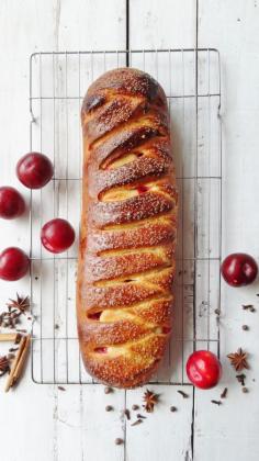 
                    
                        SPICED PLUM & MARZIPAN BRAID
                    
                