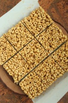 
                    
                        3 Ingredient Peanut Butter & Honey Cereal Bars Honey Toasted Oats Peanut Butter
                    
                