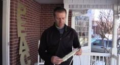 
                    
                        Ever tried to mount something super awkward?Jared shows us how to get the job done! howdoesshe.com
                    
                