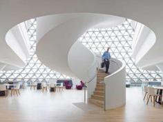 
                    
                        South Australian Health and Medical Research Institute Designed by Woods Bagot | SAHMRI Building by Woods Bagot // Adelaide, Australia.
                    
                