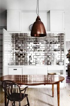 
                    
                        Kitchen splashbacks - 8 ideas from insideout.com.au. Photography by Sharyn Cairns.
                    
                