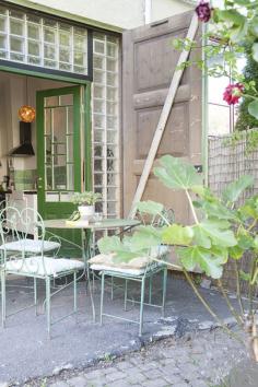 
                    
                        A NOT SO STANDARD SWEDISH FAMILY HOME | THE STYLE FILES
                    
                