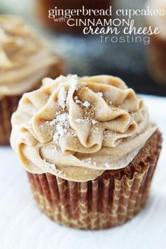 
                    
                        Gingerbread Cupcakes with Cinnamon Cream Cheese Frosting - Creme de la Crumb
                    
                