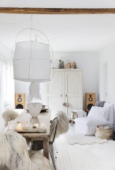 
                    
                        wondeful white living..
                    
                