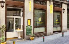 
                    
                        En el Barrio de Las Letras - AD España, © Manolo Yllera
                    
                