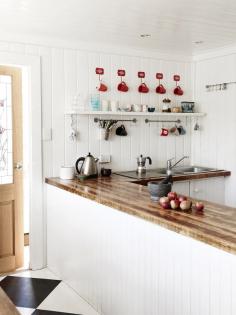 
                    
                        Aldona Kmiec at home in Ballarat.  Photo – Eve Wilson, production – Lucy Feagins / The Design Files.
                    
                