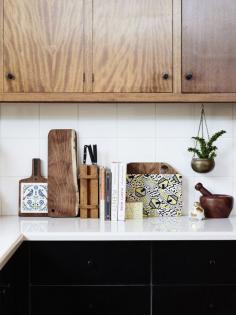 
                    
                        The Geelong home of designer / maker Andrea Shaw of Stampel and her partner Duncan Russell-Smith, a furniture maker. Photo – Eve Wilson. Production – Lucy Feagins on thedesignfiles.net.
                    
                