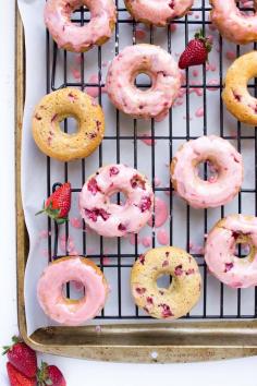 
                    
                        STRAWBERRY BUTTERMILK BAKED DONUTS WITH STRAWBERRY GLAZE
                    
                