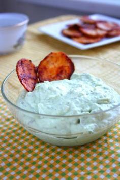 
                    
                        Avocado Garlic Dip (1 medium ripe avocado 1 clove garlic, minced 1/2 cup sour cream 1 tbsp lemon or lime juice 1 jalapeno pepper, finely chopped 1 tsp dried or fresh basil 1/4 tsp ground cumin pinch salt and pepper)
                    
                