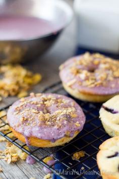 
                    
                        BAKED BLUEBERRY DONUTS WITH FRESH BLUEBERRY GLAZE
                    
                
