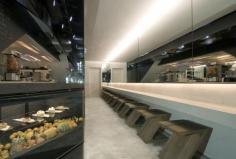 
                    
                        Galeria - Bar de Sucos & Terraço Egan / Architecture 53seven - 3
                    
                