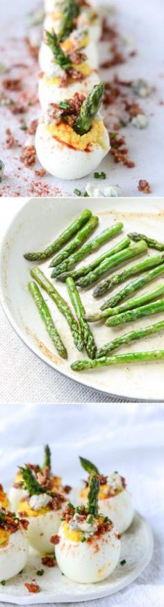 
                    
                        The new DEVILED EGG! Bacon Blue Deviled Eggs with Roasted Garlic and Asparagus. I howsweeteats.com
                    
                