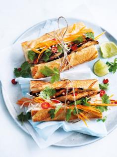 
                    
                        grilled chilli chicken and slaw burgers by Donna Hay
                    
                