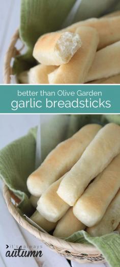 BEST GARLIC BREADSTICK RECIPE | these homemade garlic breadsticks are even better than The Olive Garden version! Step-by-step photos make it easy to make them at home.