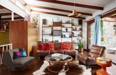 
                    
                        The incredible Beaumaris home of Annie Price and Jamie Paterson. Photo – Eve Wilson. Production – Lucy Feagins / The Design Files.
                    
                