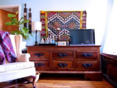 
                    
                        Danielle's Vibrant Brooklyn Home
                    
                