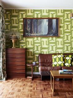 
                    
                        The incredible Beaumaris home of Annie Price and Jamie Paterson. Photo – Eve Wilson. Production – Lucy Feagins / The Design Files.
                    
                