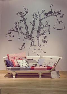 
                    
                        and to think there is a bath tub for sale down the street...
                    
                