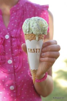 
                    
                        DIY tasty ice cream cone wrappers | NoBiggie.net
                    
                
