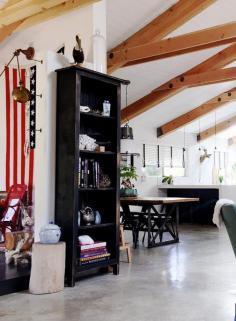 
                    
                        A Venice Family Brings Adventure Home | Design*Sponge
                    
                