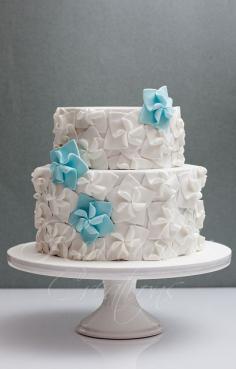 pretty layer cake