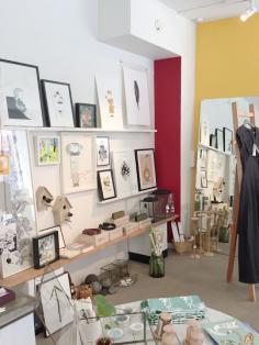 
                    
                        stockholm shopstop manos..
                    
                