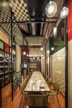 
                    
                        Disfrutar Restaurant, Barcelona, Spain designed by El Equipo Creativo
                    
                