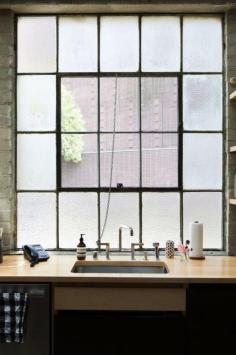 
                    
                        Epoch Films in Los Angeles Kitchen | Remodelista
                    
                