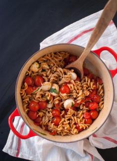main entree pasta recipe : Caprese Pasta Salad