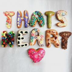 
                    
                        California Donuts' Latest Service Lets Consumers Design Their Dessert #donuts trendhunter.com
                    
                