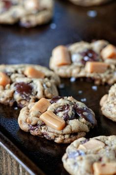 
                    
                        Salted Caramel Banana Chocolate Chip Cookies
                    
                