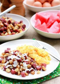 Father's Day Breakfast: Corned Beef Hash With Creamy Horseradish Sauce!