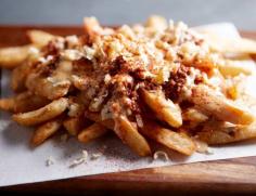 
                    
                        There are fries and then there are loaded fries. Yâknow, the kind of fried potatoes that are layered with all sorts of melty, saucy goodness. Theyâre fries on steroids and we canât get enough of them.
                    
                