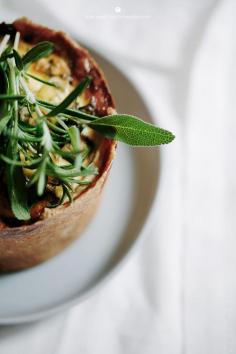 
                    
                        spinach mushrooms herb quiche
                    
                