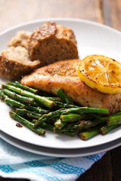 5 Ingredient Lemon Chicken - #lemonchicken #foodporn #Dan330 http://livedan330.com/2014/12/19/5-ingredient-lemon-chicken/