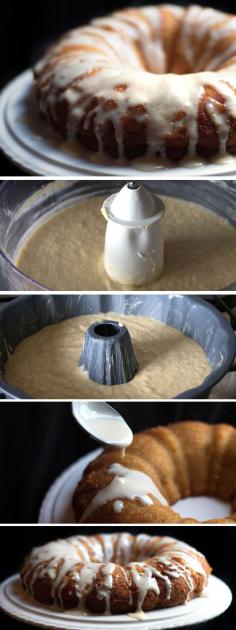 Easy Banana Cake     RSmith