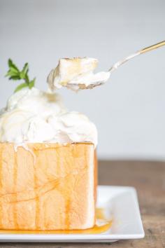 Creamiest Earl Grey Ice Cream Recipe  1 1/2 cups whole milk 4 teaspoons cornstarch  3 tablespoons cream cheese  2/3 cups sugar  1/8 teaspoon salt 2 cups heavy cream 2 tablespoons light corn syrup 6 Earl Grey tea bags