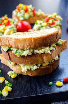 Avocado egg sandwich