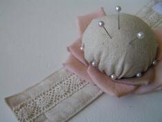 Sew Stylish Wrist Pincushion ~ Tea Rose Home: Tutorial
