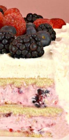 Fresh Berry Icebox Cake. The perfect no bake summer dessert. Layers of fresh berries, cream cheese, lemon whipped cream and Pepperidge Farms lemon cookies!