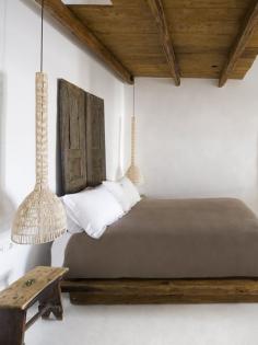 
                    
                        THE TRAVEL FILES: SOPHIA CALDERY SUITES ON SANTORINI | THE STYLE FILES
                    
                