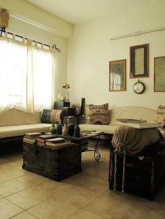 
                    
                        Vicksit’s Vintage Love Apartment in Ahmedabad
                    
                
