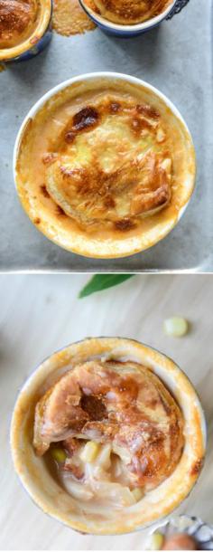 
                    
                        Summer Lobster Bisque Pot Pie I howsweeteats.com
                    
                